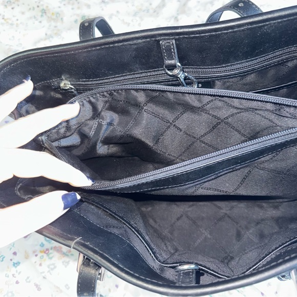 Michael Kors Black Leather Tote with Logo Charm - Picture 6 of 8